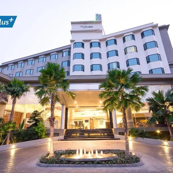 The Grand Riverside Hotel, Hotel in Phitsanulok