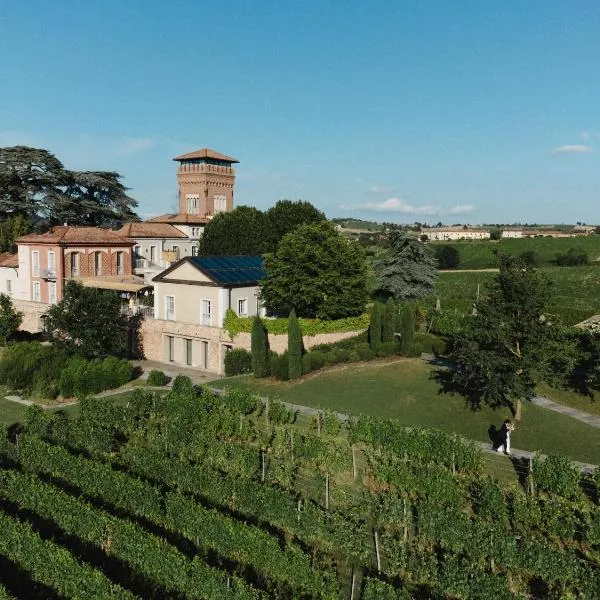 Villa Pattono Relais, hôtel à Costigliole dʼAsti
