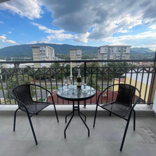 King Size Apartment, Скопье