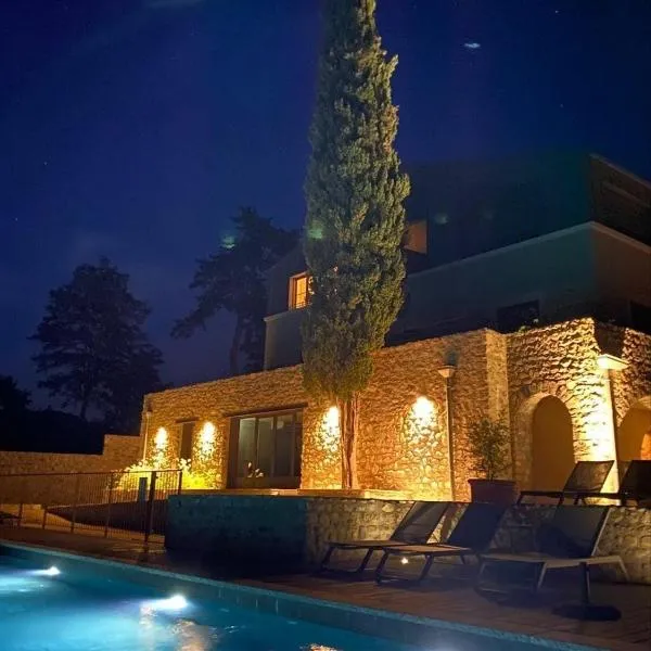 Hôtel Villa Walbaum, hotel in Vallon-Pont-dʼArc