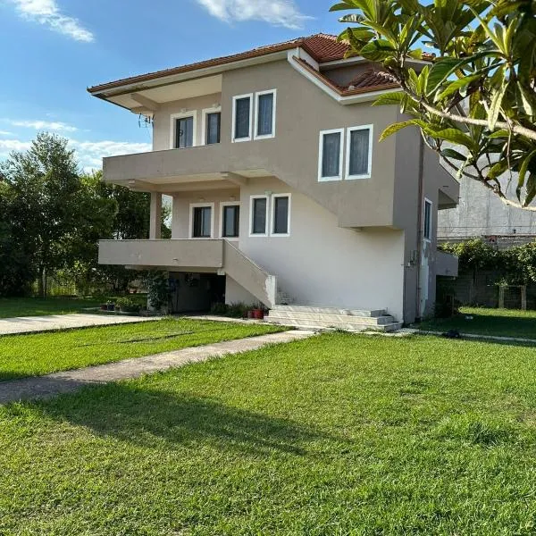 Hostel Rinas, Hotel in Rinas