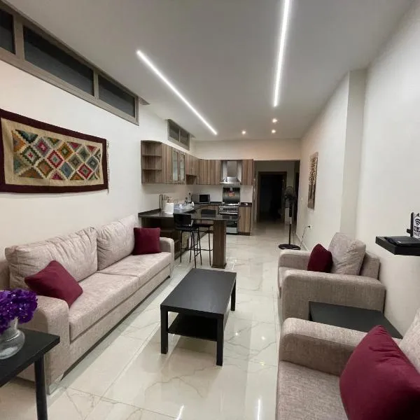 Jasmine flower hostel，位于马达巴的酒店