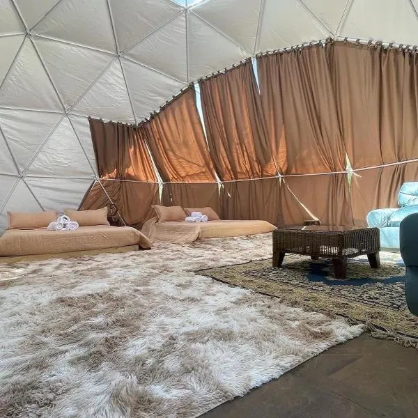 Glamping Miraflores, ξενοδοχείο σε Paihuano