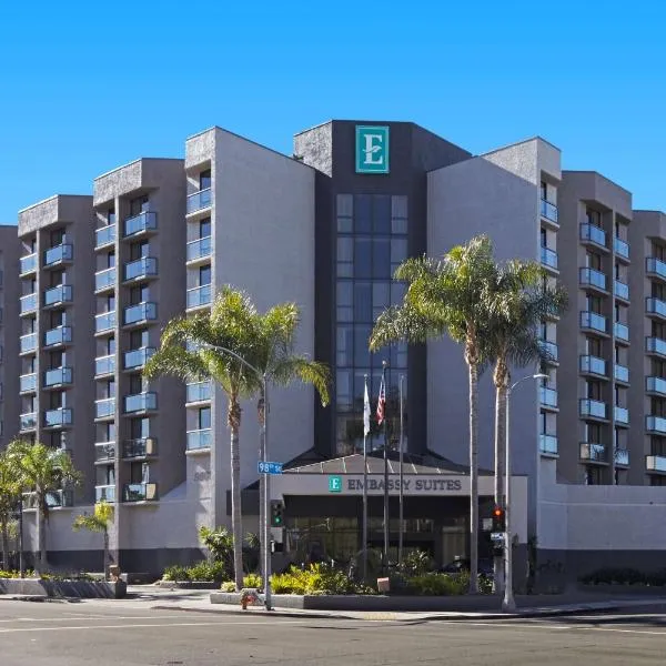 Embassy Suites Los Angeles - International Airport/North: Los Angeles'ta bir otel