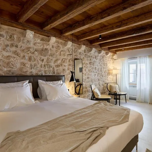 Modern Stone House, luxury suites in Dubrovnik Old Town, hotel in Dubrovnik