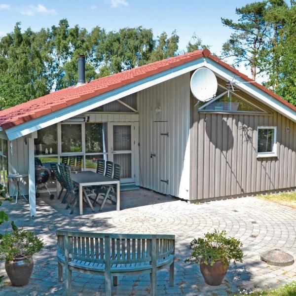 Beautiful Home In Vejby With 3 Bedrooms, Sauna And Wifi