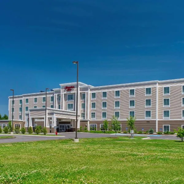 Hampton Inn Presque Isle、プレスク・アイルのホテル