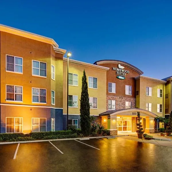 Homewood Suites by Hilton Carlsbad-North San Diego County, hotel in Carlsbad