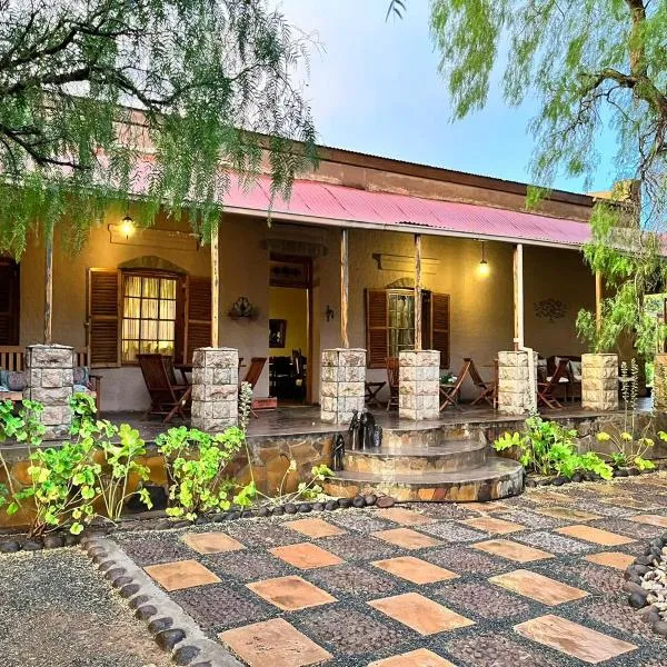 The Vale Karoo Farm, hotel in Nelspoort