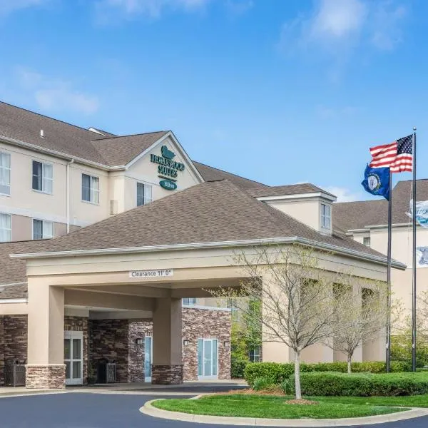 Homewood Suites by Hilton Louisville-East, hotel in Louisville