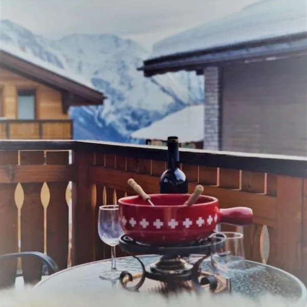 Ski-in, central and cosy in the Chalet Diana, free access to swimming pool, hotel in Bettmeralp