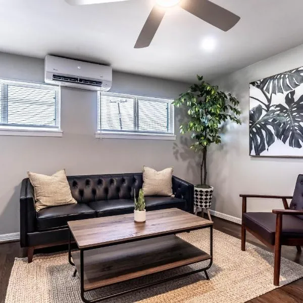 Spacious Apartment Home 6 minutes from Medical Center 15，位于休斯顿的酒店