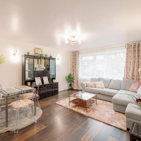 Home near Excel, Stratford and Canary Wharf, London