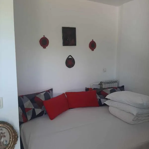 Apartmani Lukic 2,位于巴尼亚科维利亚查的酒店