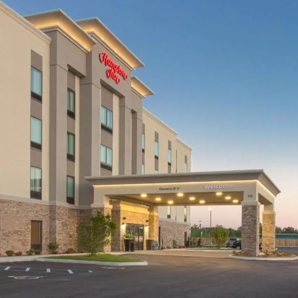 Hampton Inn Crestview South I-10, Fl、クレストビューのホテル