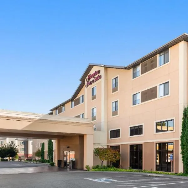 Hampton Inn & Suites Burlington, khách sạn ở Burlington