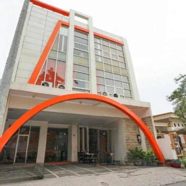 Semampir Residence By Occupied, hotel in Surabaya
