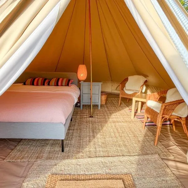 Greystones Glamping Tent 5, hotel in Greystones