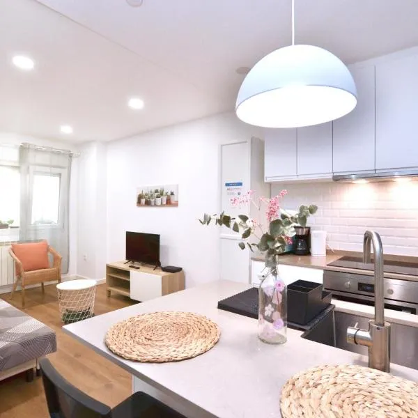 STAY Rosal, hotel in Oviedo