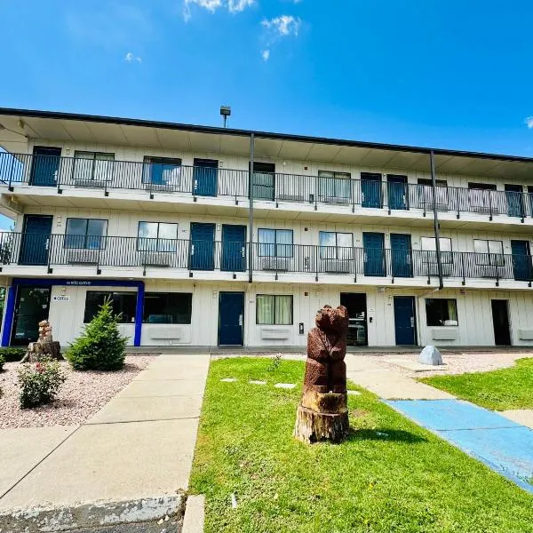Motel 6-Flagstaff, AZ - West - Woodland Village، فندق في فلاغستاف