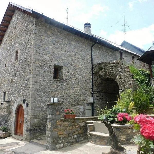 Abadia del Pirineo, hotel in Tramacastilla de Tena
