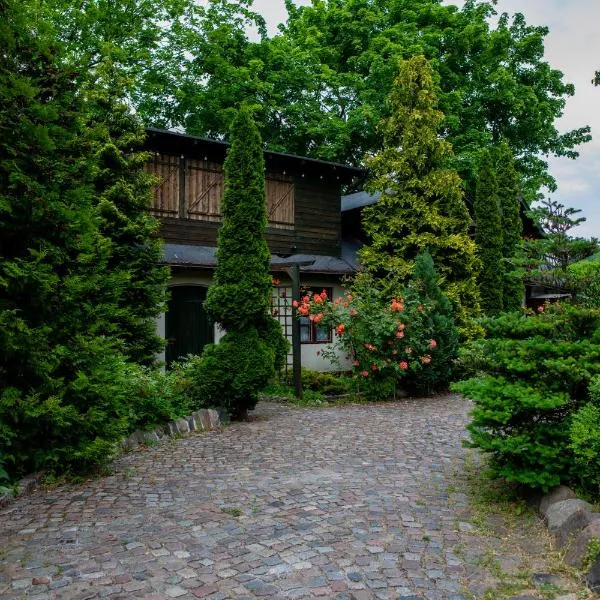 Młynarzowy Dworek, hotel i Gdynia