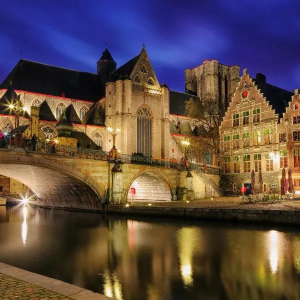 Hostel Uppelink, hotel in Ghent