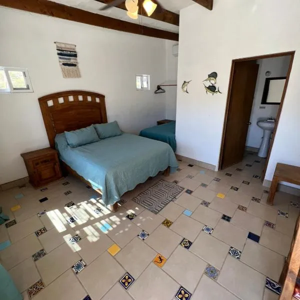 Playa Posada Eco Rooms, hotel i Punta Arena