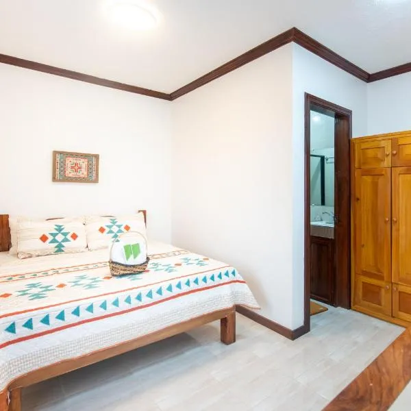 Siesta Siargao, ξενοδοχείο σε General Luna