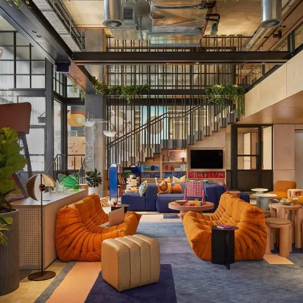 Moxy Sydney Airport, hotel in Sydney