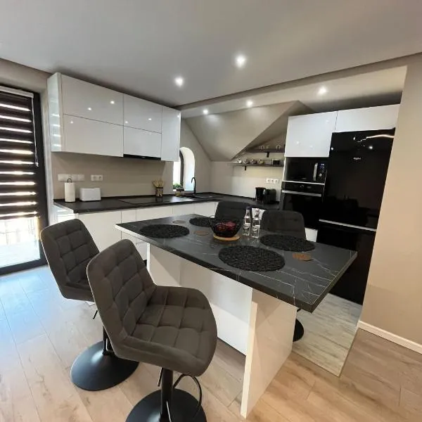 Muki House, hotel in Hunedoara