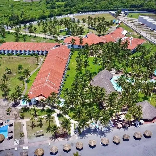 HOTEL TESORO BEACH, hotel in San Luis La Herradura