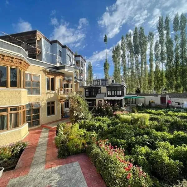 Zaltak Guest House and Hostel, hotel in Leh