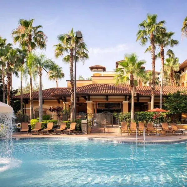 Cozy Orlando Resort Condo 4Mi from Disney、オーランドのホテル