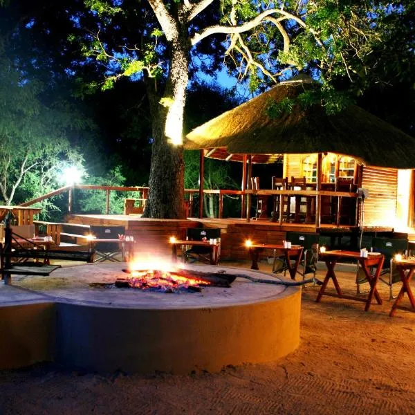 Lion Tree Top Lodge, hotel in Guernsey Nature Reserve