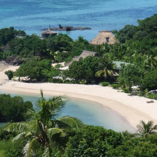 Navutu Stars Resort, hótel í Matayalevu