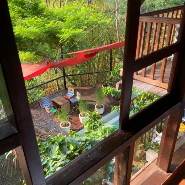 Moemoea Lodge, ξενοδοχείο σε Ambatoloaka