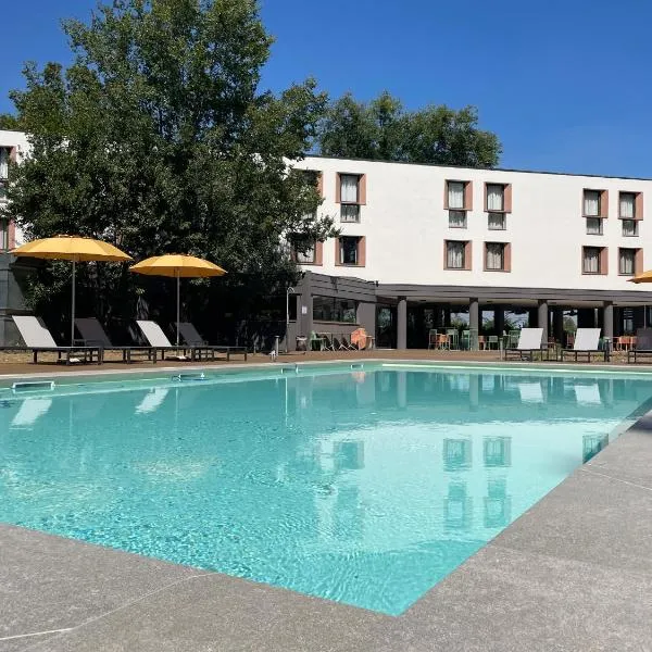Belstay Milano Linate, hôtel à Peschiera Borromeo