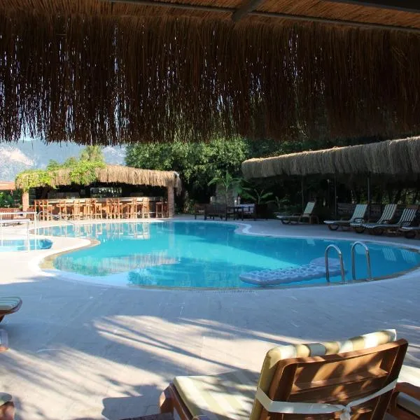 Hotel Riverside, hotell i Dalyan