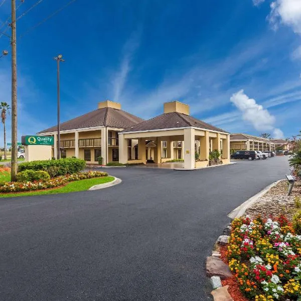 Quality Inn Coliseum, hotel in Charleston