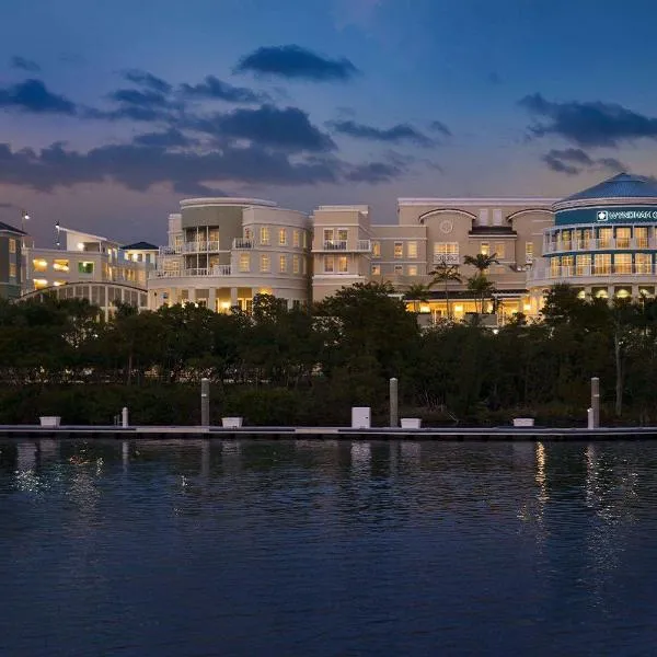 Wyndham Grand Jupiter at Harbourside Place, hotel em Jupiter