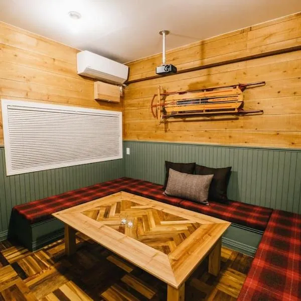 THE BEDFORD LODGE、泉佐野市のホテル