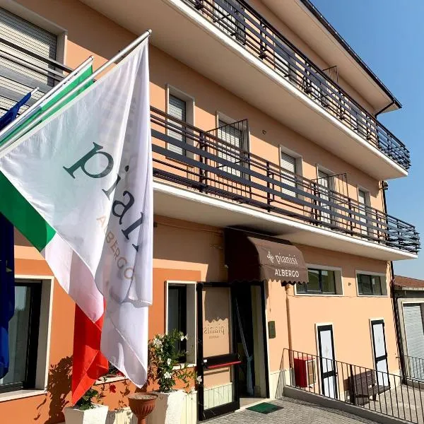 Pianisi Albergo, hotel v destinaci SantʼElia a Pianisi