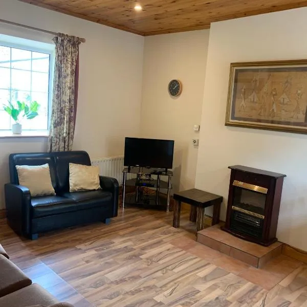 Castlehamilton Mill Cottage, hotel v destinaci Killashandra