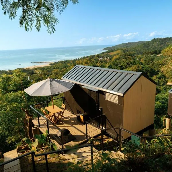 Bobocabin Umarato, Sumba, hotell Waikabubakis
