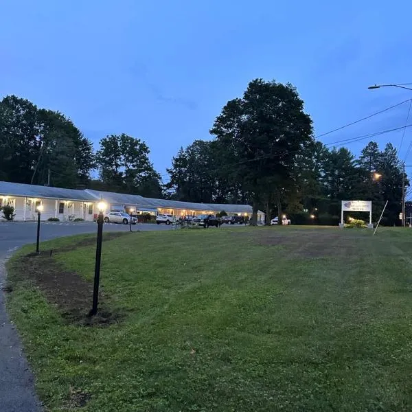 Heart of the Berkshires Motel, hotel v destinaci Pittsfield