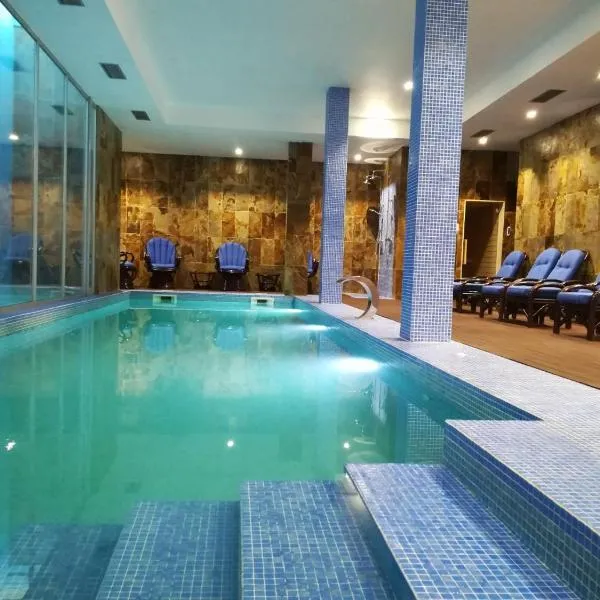 Hotel Ibn-Arrik، فندق في كويمبرا
