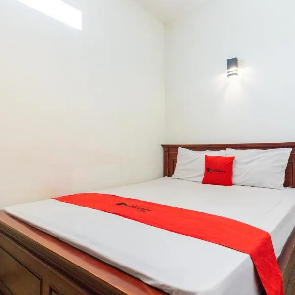 RedDoorz @ Raya Ngagel 2 – hotel w mieście Surabaja