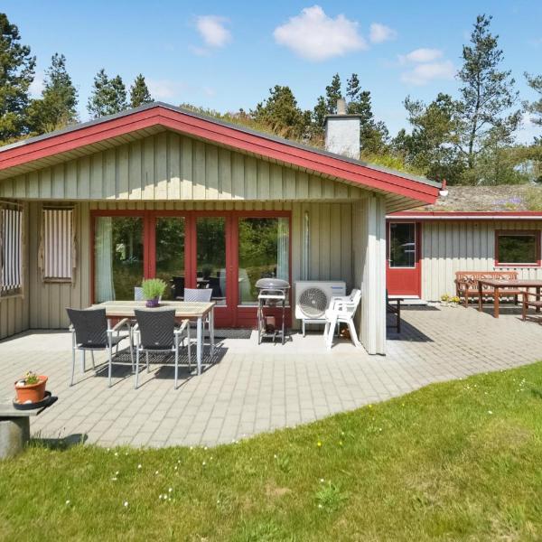 Amazing Home In Nrre Nebel With 3 Bedrooms, Sauna And Wifi