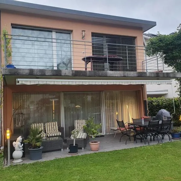 Casa Nadja, nähe Skigebiet Flims-Lax, hotel in Domat